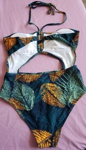 One piece bathing suit